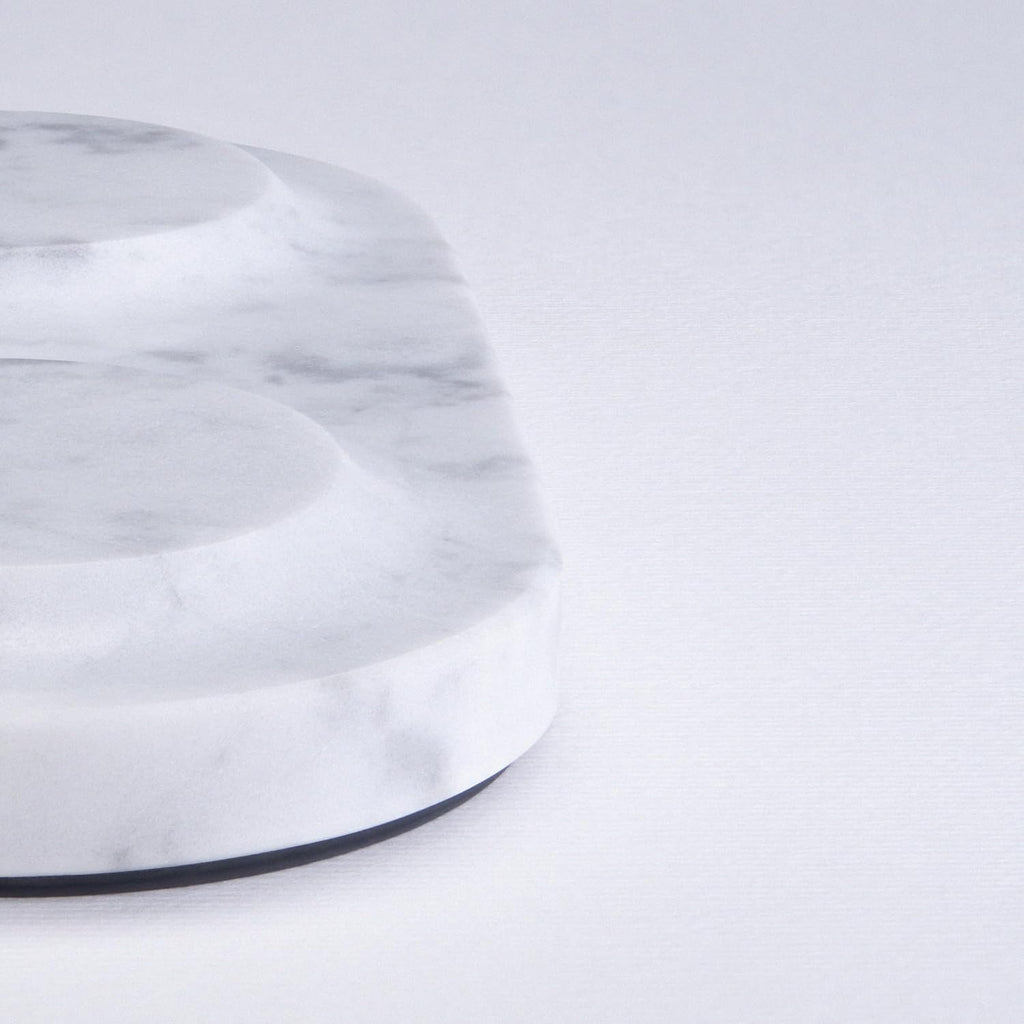 Einova Dual Classic Stone – Dual Wireless Charging Pad in Genuine Marble, Designed in Italy, Integrated 6 ft USB-C Cable, Smartphones, Wireless Earbuds, Smartwatches – White Carrara Marble
